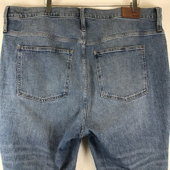 Madewell The Perfect Vintage Crop Jean in Ainsworth Wash Raw Hem Plus Size 36P - Picture 4 of 14